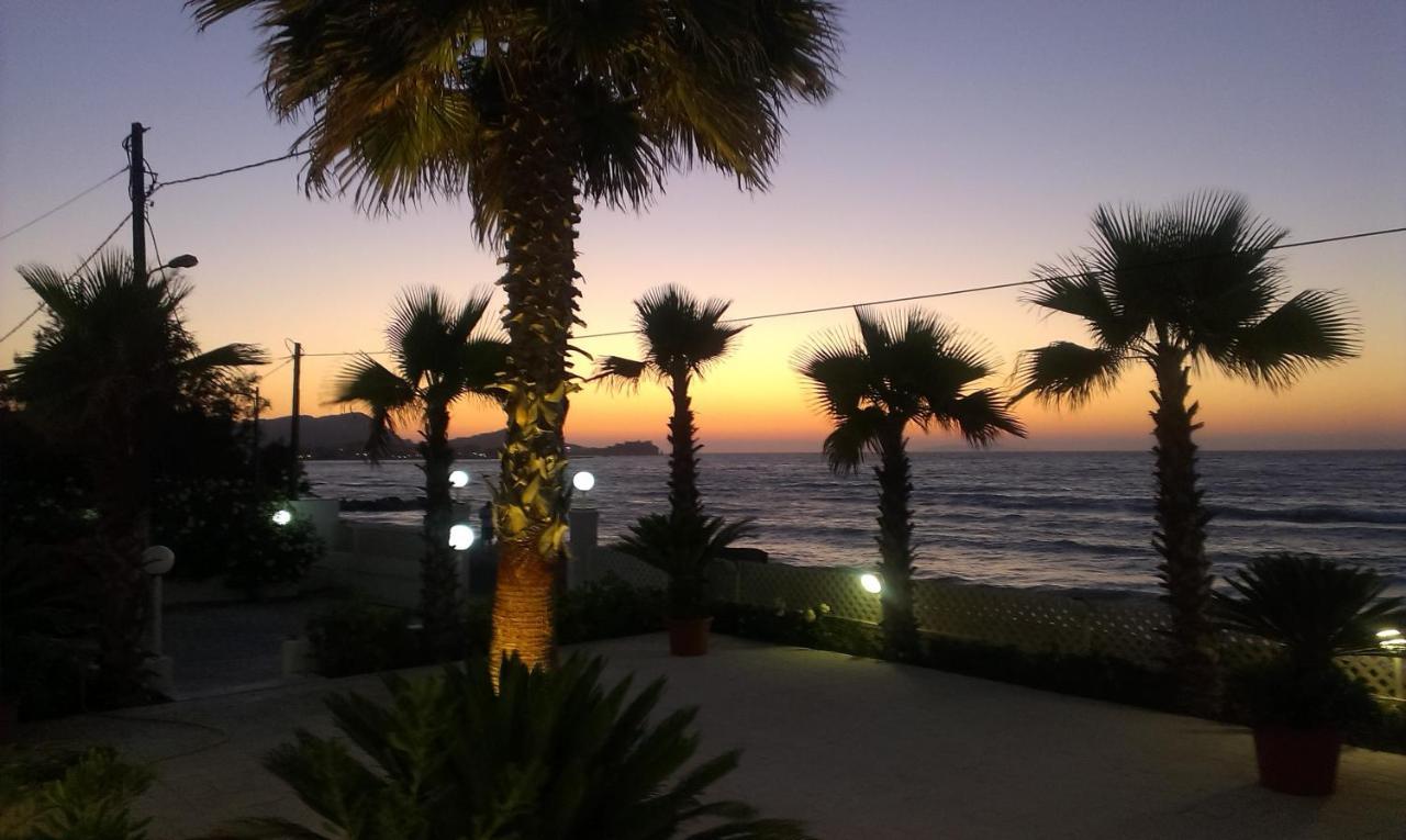 Sidari Beach Hotel Exterior photo