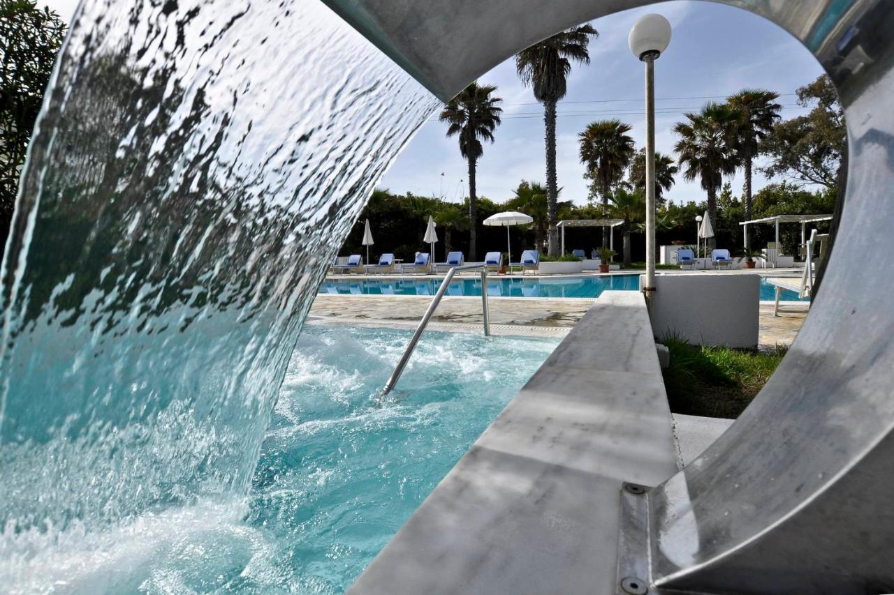 Sidari Beach Hotel Exterior photo