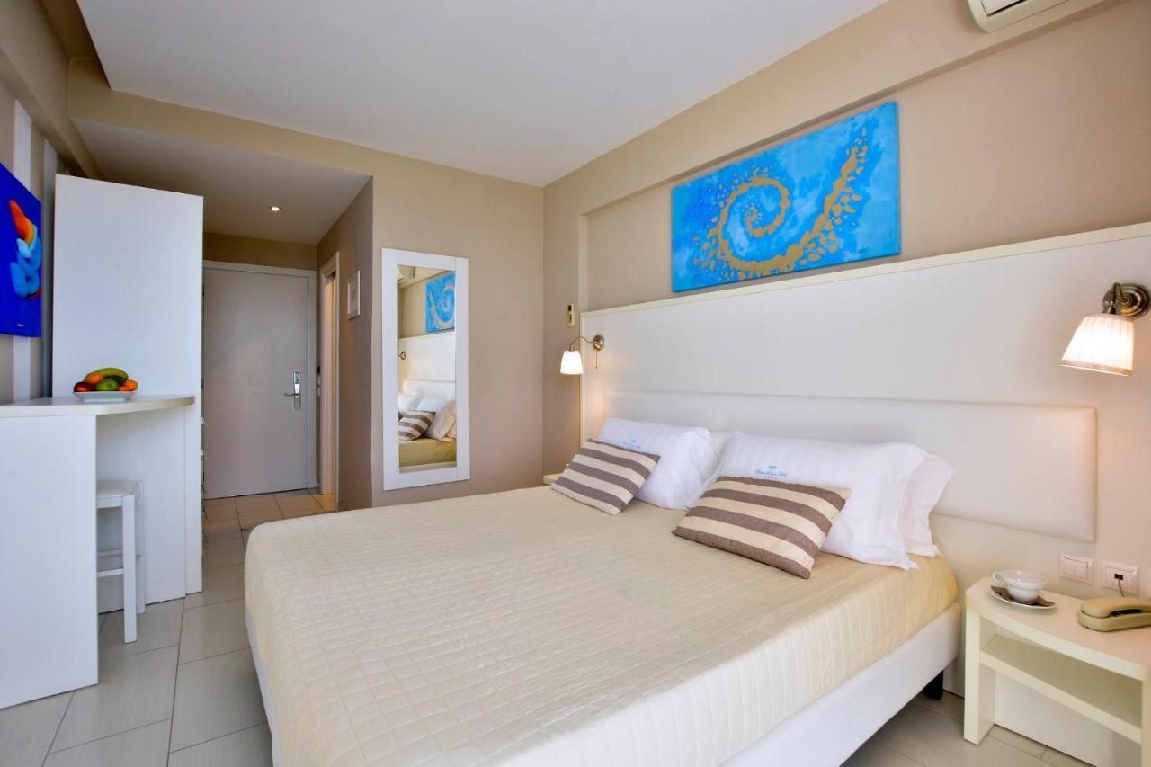Sidari Beach Hotel Exterior photo